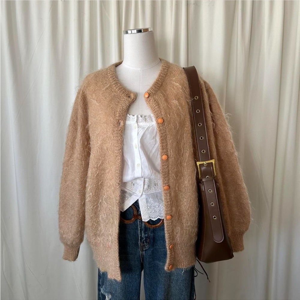 Vintage Madeleine Mohair blend button-up cardigan sweater Tan Medium. - Picture 4 of 10